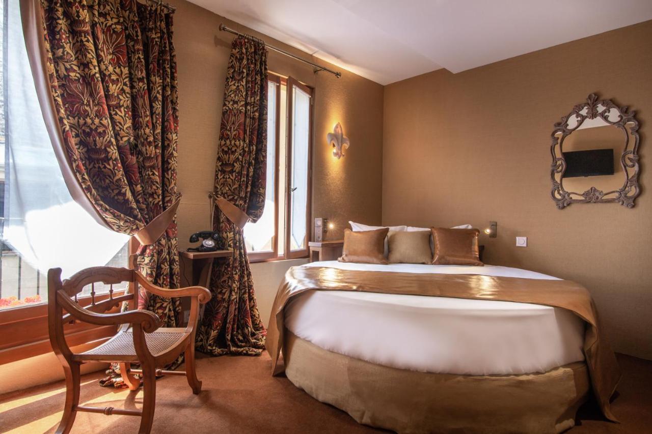 Chambre Double avec Lit Rond